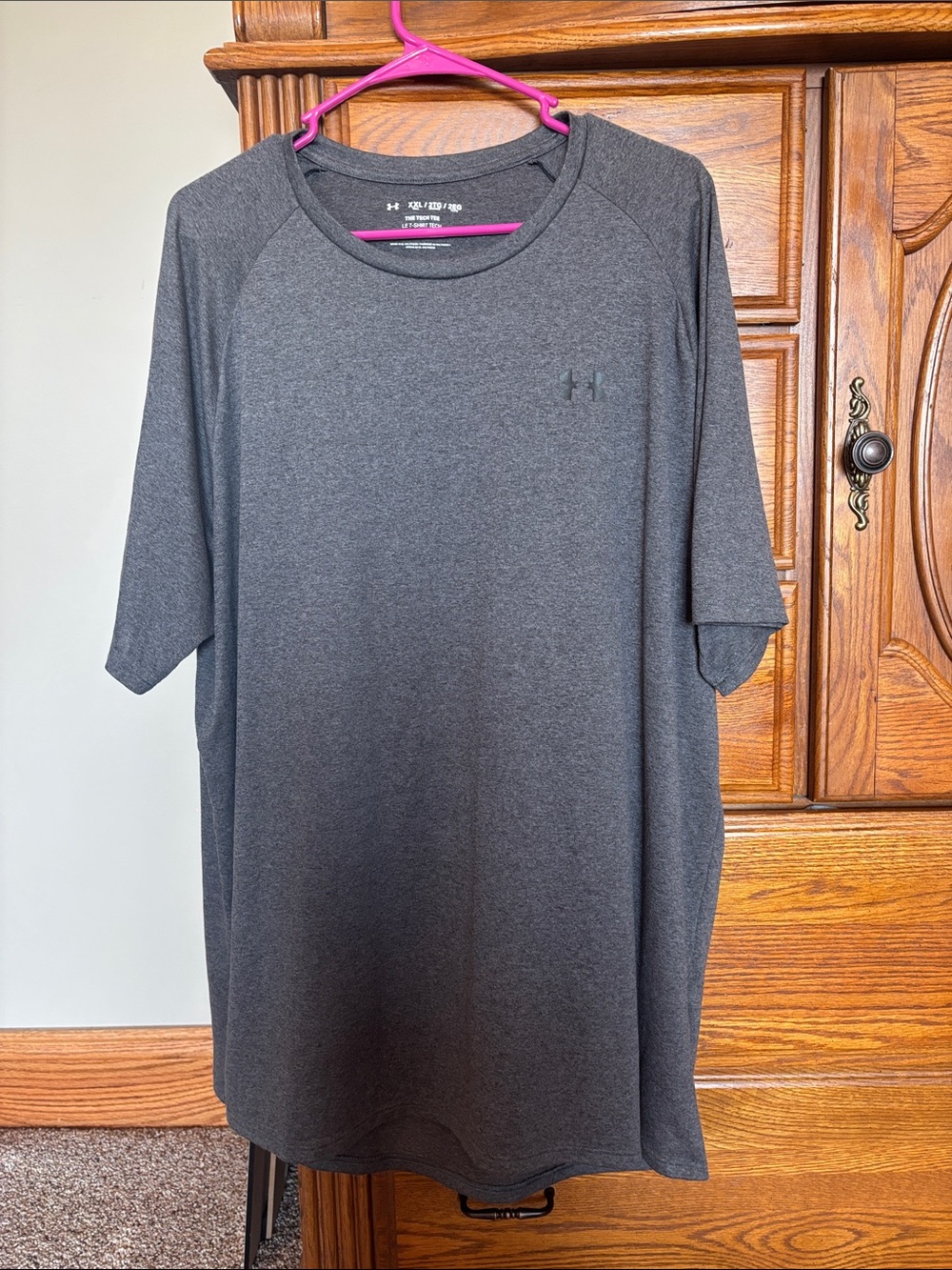 Under Armour Men's Dark Gray Short-Sleeve Performance Tee